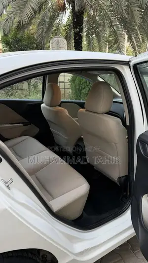 Honda City CVT Sedan - Smooth Automatic Transmission Compact Car