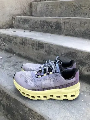 Qc Original Leather Shoes Size 40