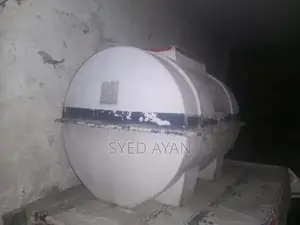 Compact Home Humidifier with Essential Functions