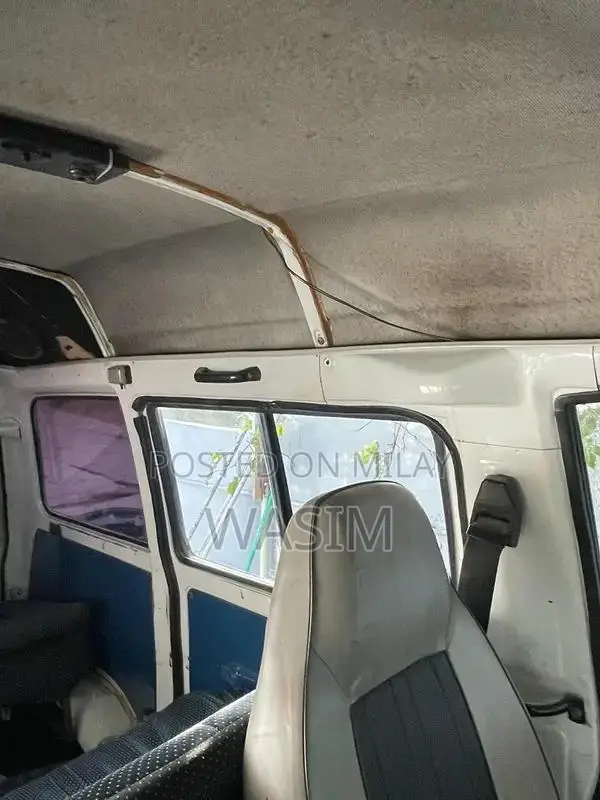 Suzuki Bolan 2012 Mukki Frame Genuine Condition Vehicle