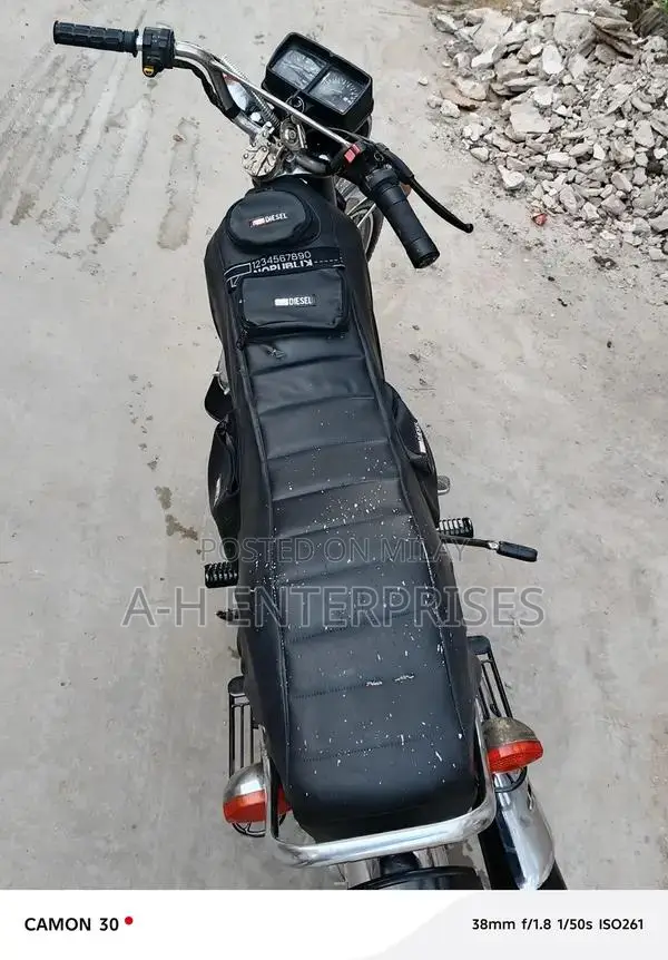 Honda CG-125 Motorcycle - Low Mileage Mint Condition