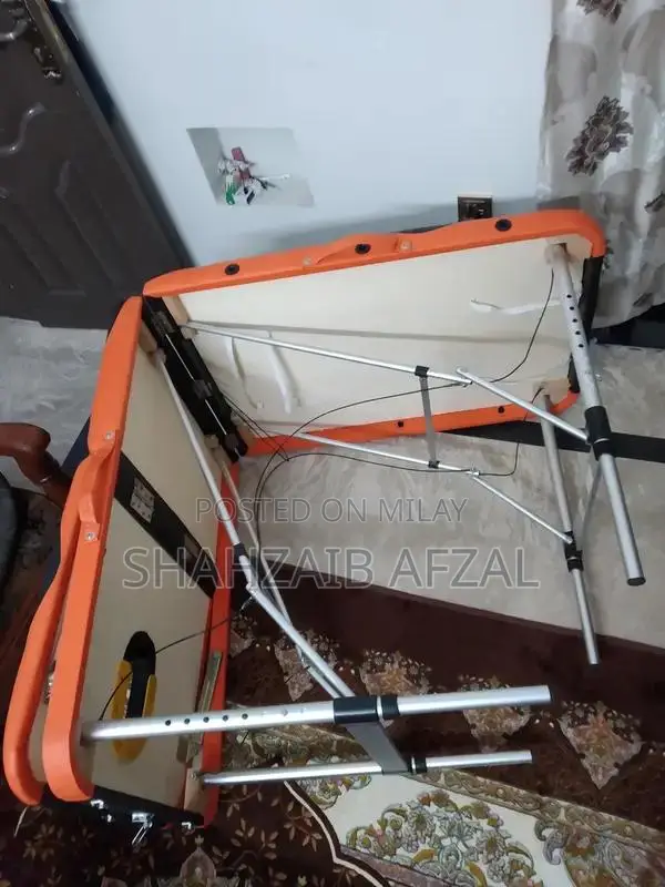 Body Sculpture Massaging Bed - Professional Home Wellness Massage Equi