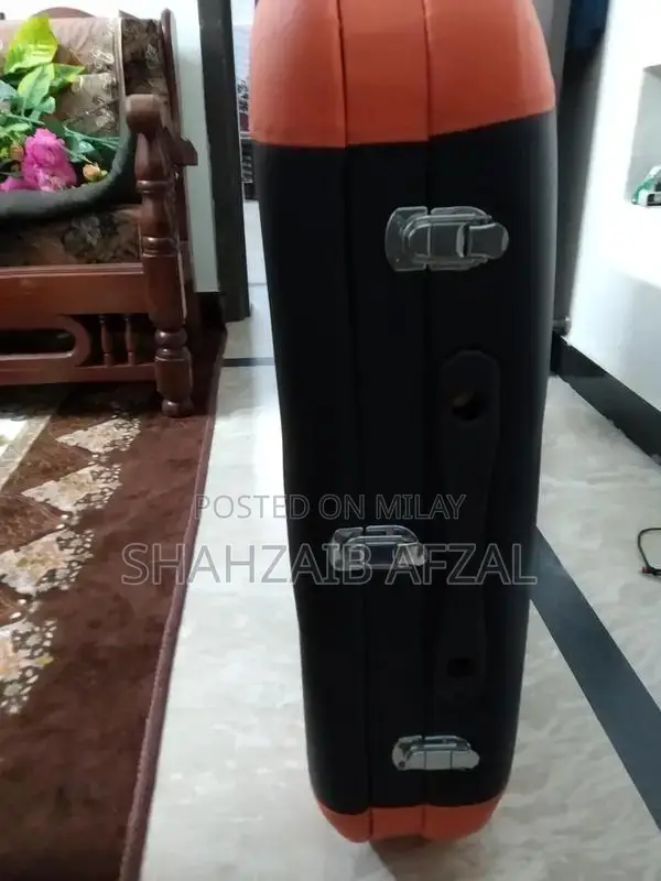 Body Sculpture Massaging Bed - Professional Home Wellness Massage Equi