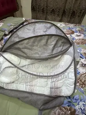 Multifunctional Baby Bassinet with Multiple Features