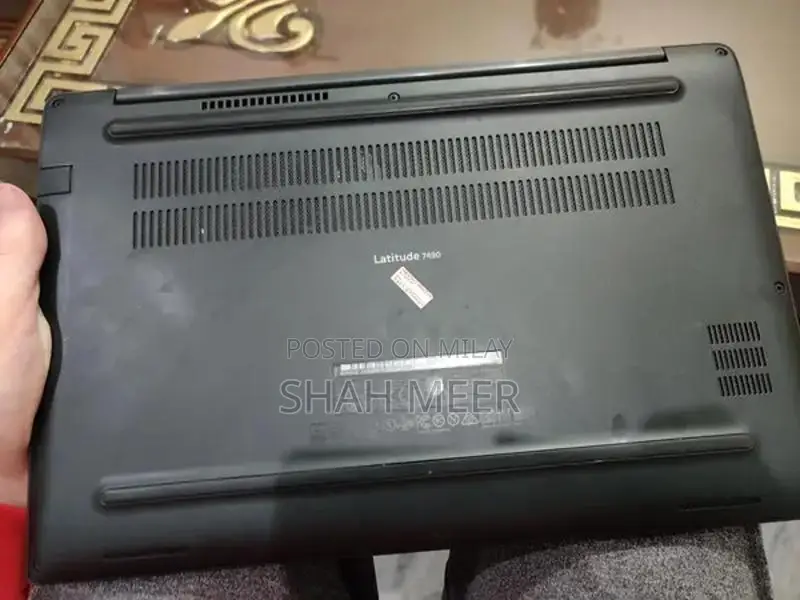 Dell Latitude 7490 Business Laptop - 7th Gen Core i5