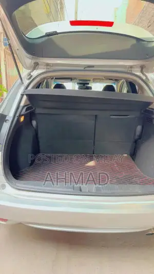 Honda Vezel 2014 - Reliable Compact SUV with Good Condition