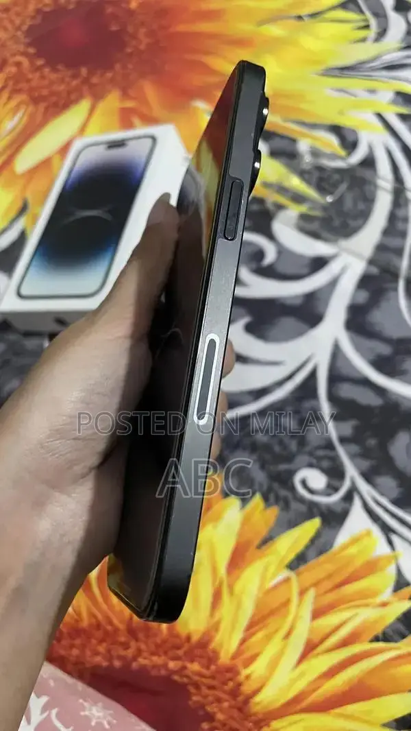 Apple iPhone 14 Pro Max 128GB Pristine Condition