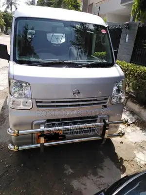 Nissan Clipper 2015 Sedan - Low Mileage Home-Used Vehicle