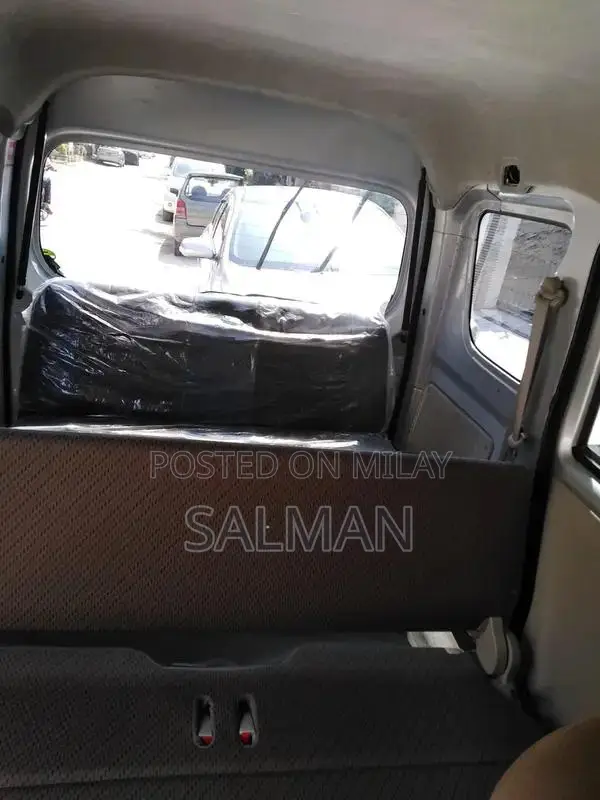 Nissan Clipper 2015 Sedan - Low Mileage Home-Used Vehicle