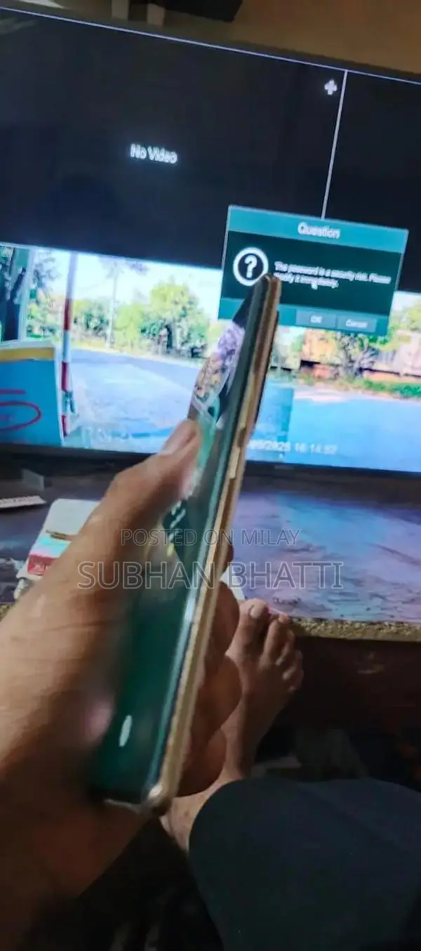 Infinix Zero 30 Smartphone - Pristine Condition with Accessories