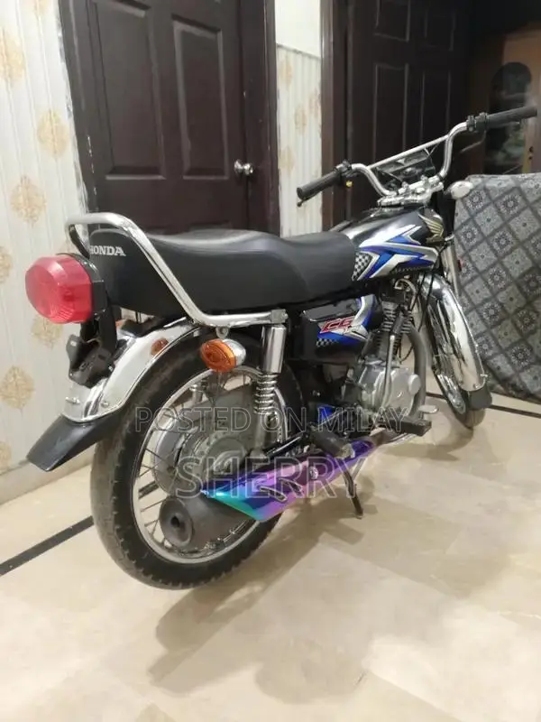 Honda CG 125 Motorcycle - Unregistered, Low Mileage Commuter Bike