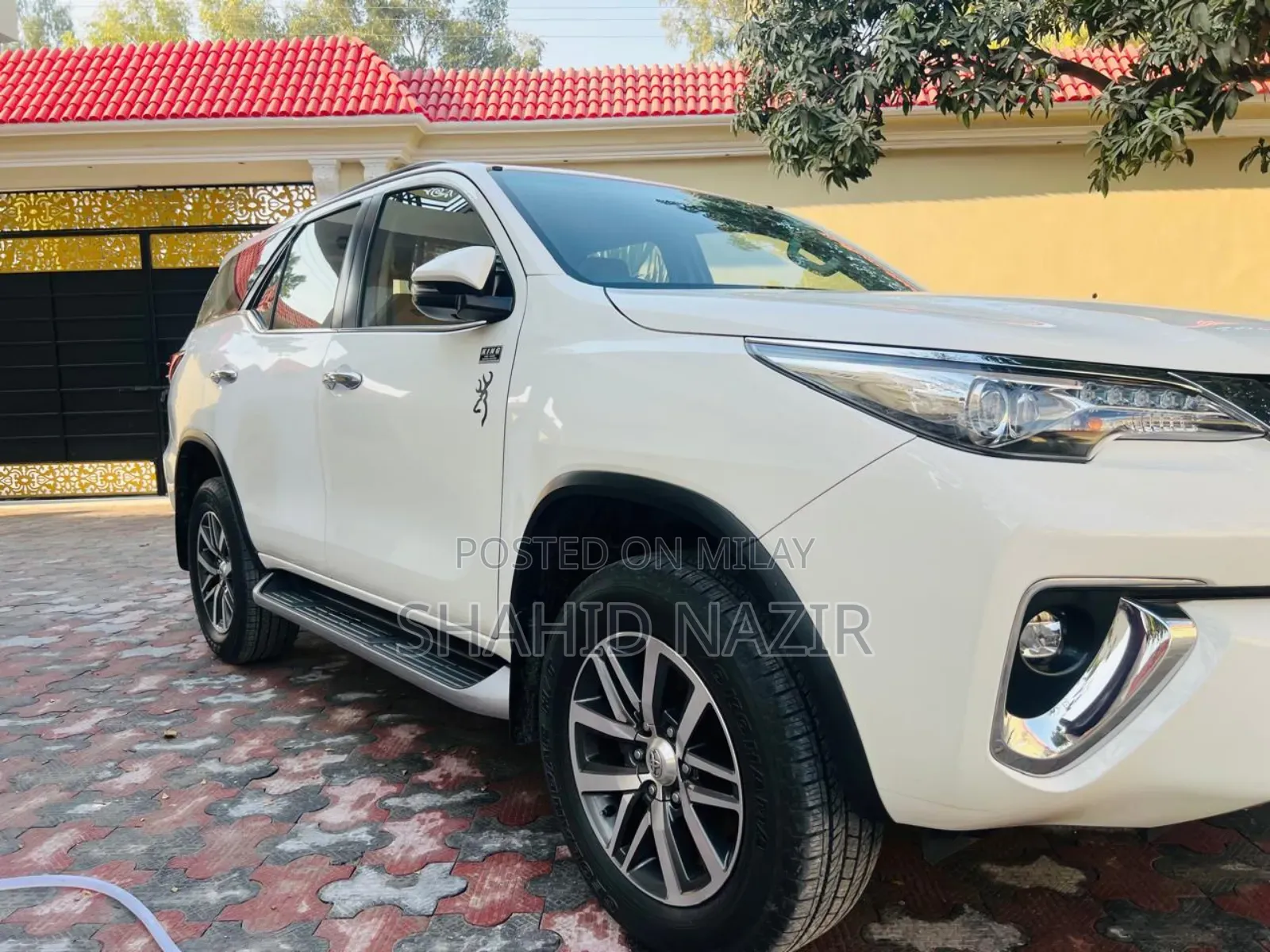 Toyota Fortuner 2.8 D AWD 2018 White