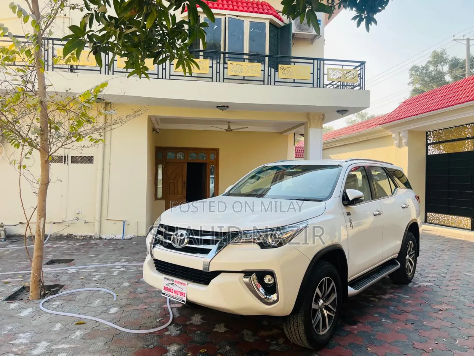 Toyota Fortuner 2.8 D AWD 2018 White