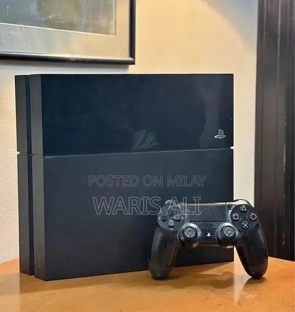 PlayStation 4 Fat Console Jailbroken on Firmware 9.00