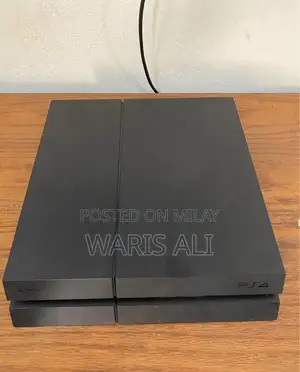 PlayStation 4 Fat Console Jailbroken on Firmware 9.00