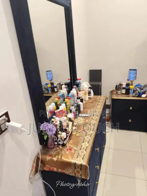 Used Bedroom Furniture - Bed and Dressing Table Set