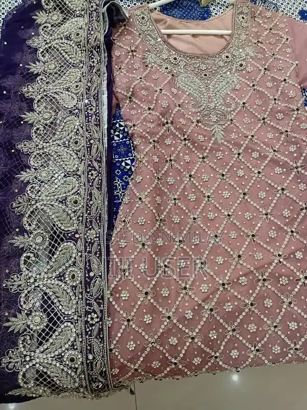 Elegant One-Time Worn Bridal Suit - Classic Wedding Attire