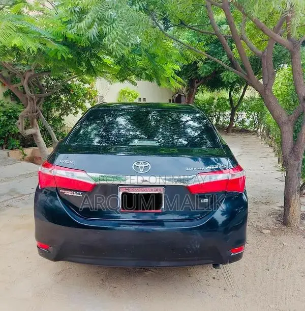 Toyota Corolla Altis Sedan - One Owner, Excellent Condition