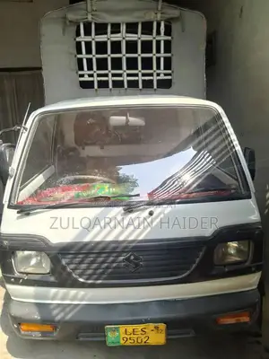 Suzuki Pickup Truck - Well-Maintained Leather Interior, Original Engin