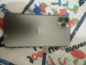 Apple iPhone 11 Pro Max Midnight Green 256GB Smartphone