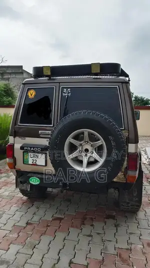 Toyota Land Cruiser Prado 4x4 SUV - Powerful Turbo Diesel