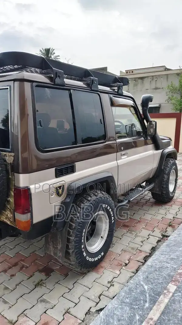 Toyota Land Cruiser Prado 4x4 SUV - Powerful Turbo Diesel