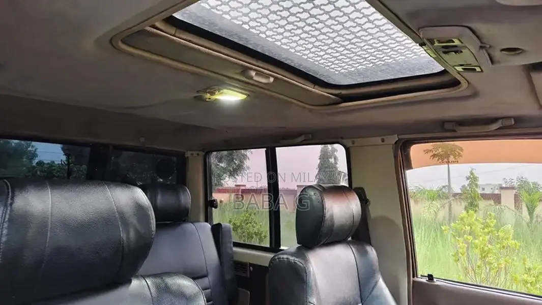 Toyota Land Cruiser Prado 4x4 SUV - Powerful Turbo Diesel