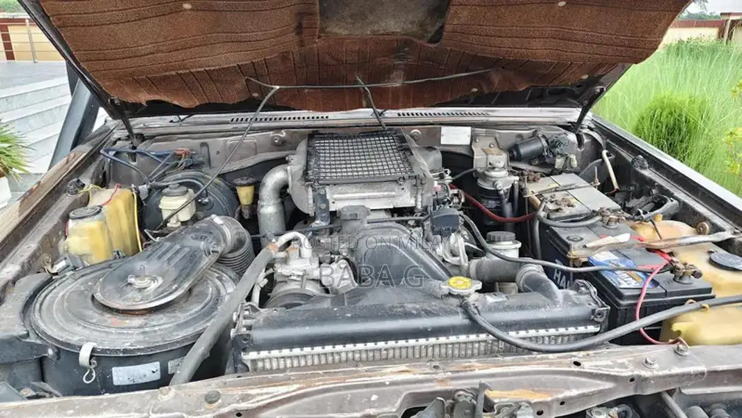 Toyota Land Cruiser Prado 4x4 SUV - Powerful Turbo Diesel