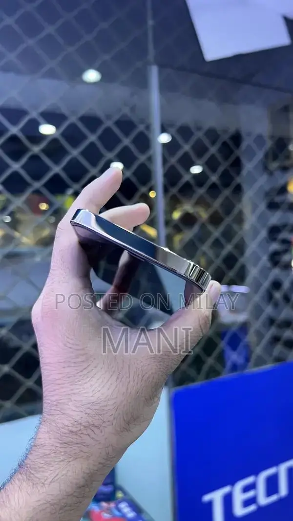 iPhone 12 Pro 256GB Dual SIM Smartphone