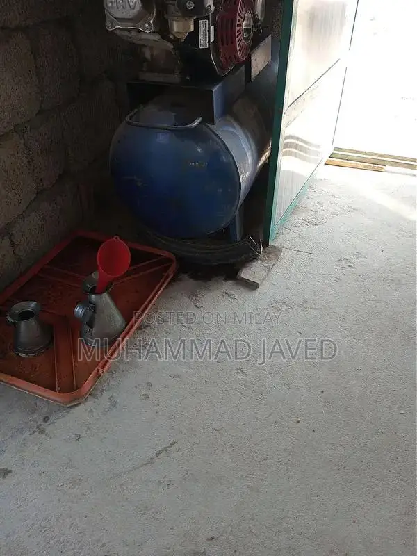 GTX250 Petrol Powered Portable Air Compressor