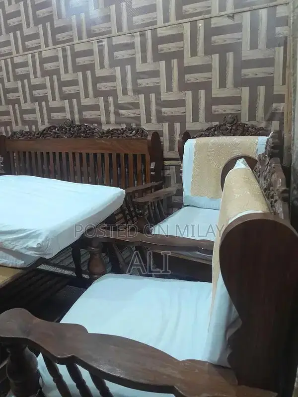 Five Seater Used Sofa Set - Living Room Furniture