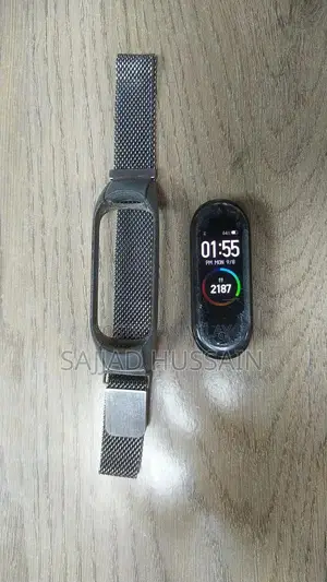 Photo - Xiaomi Mi Band 4 Fitness Tracker with Original Accessories