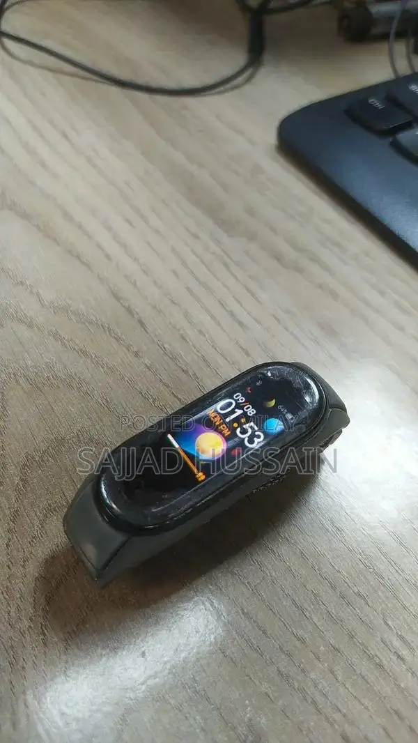 Xiaomi Mi Band 4 Fitness Tracker with Original Accessories