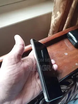 Infinix Hot 40 Smartphone - 8GB RAM, 256GB Storage