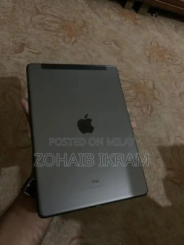 Apple iPad 9th Generation Tablet for Mobile Gaming