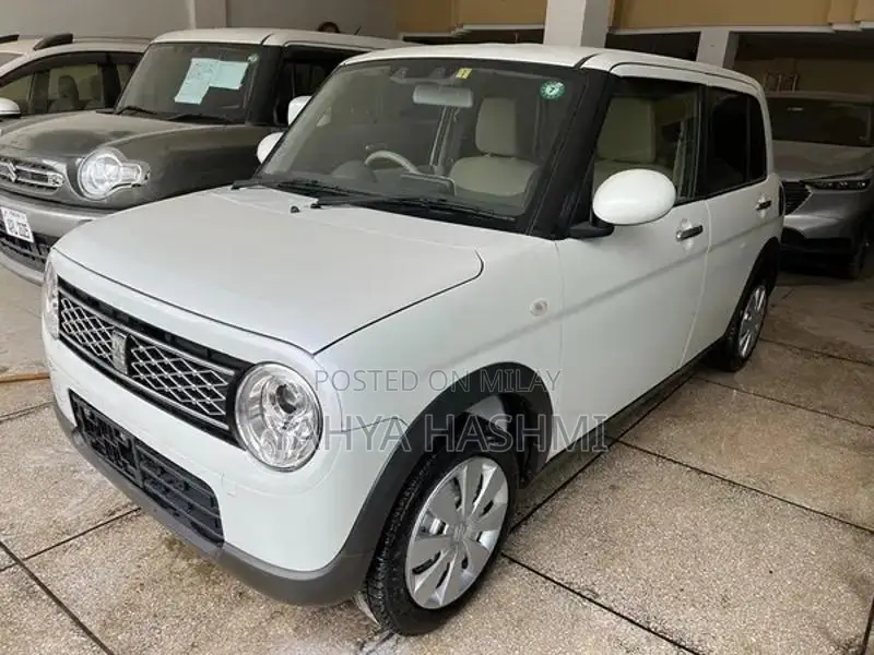 2022 Suzuki Alto Lapin Pearl White Hatchback