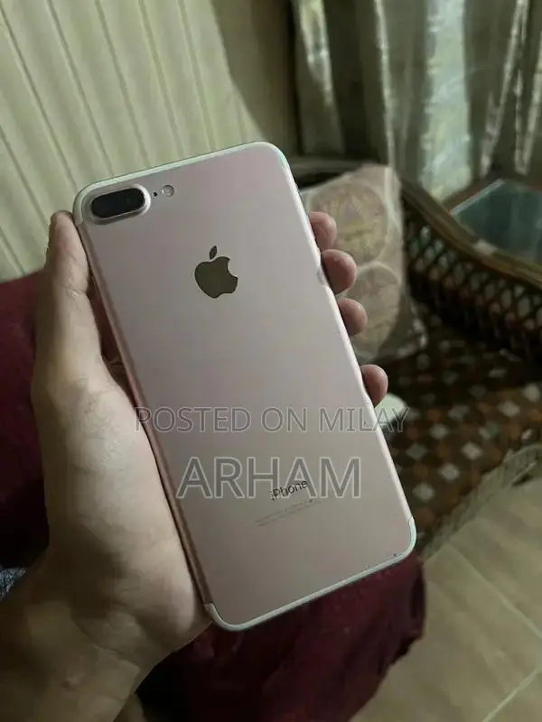 Apple iPhone 7 Plus 128GB Refurbished Smartphone