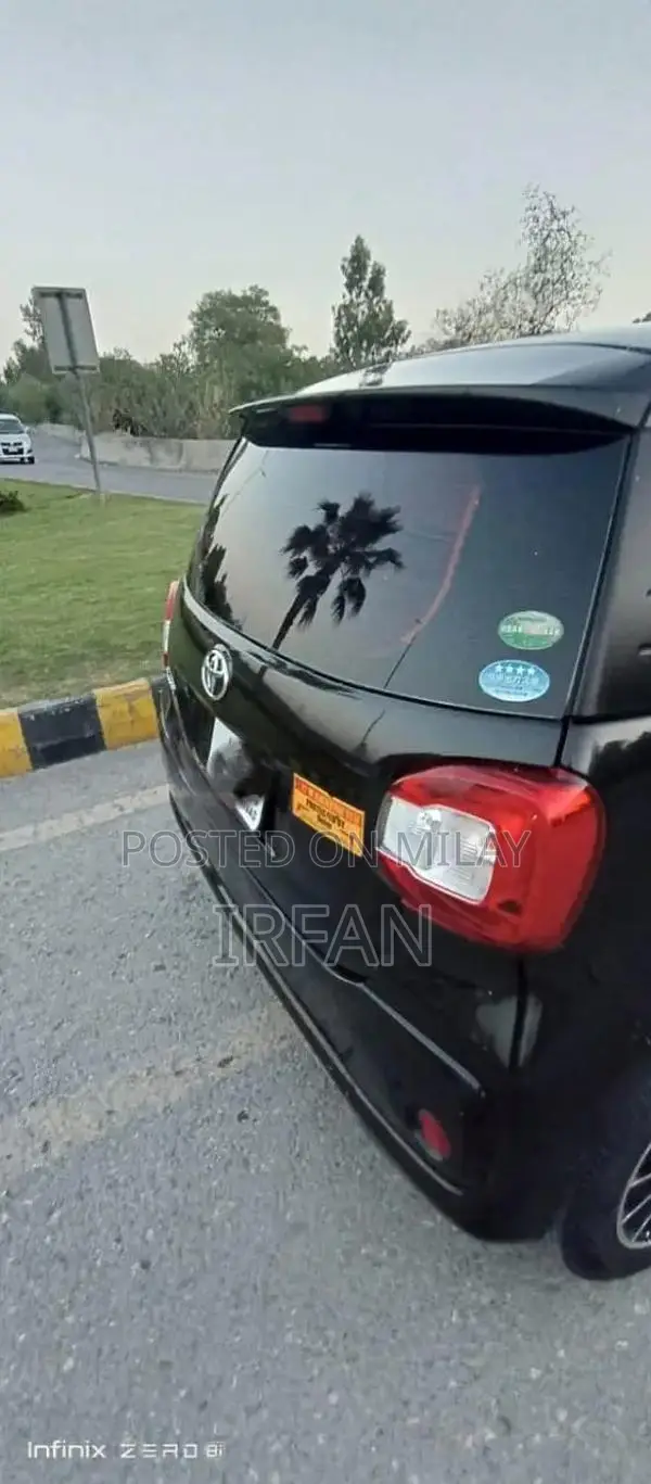 Toyota Passo 2016 - Compact Automatic Family Hatchback