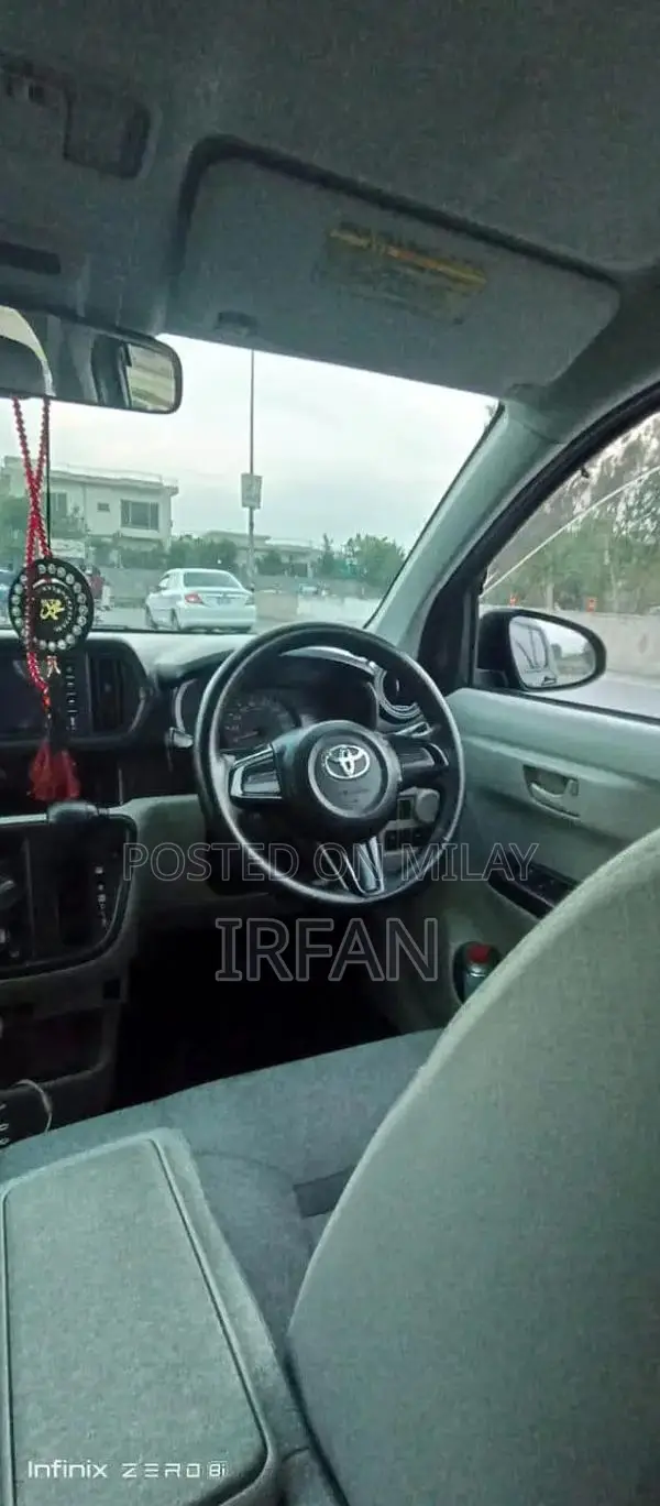 Toyota Passo 2016 - Compact Automatic Family Hatchback