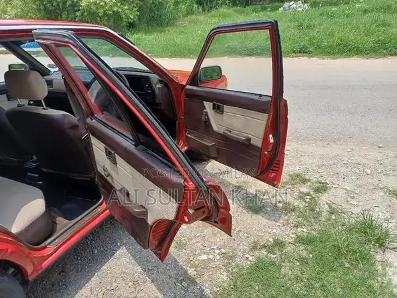 1989 Nissan Sunny Classic Japanese Family Sedan