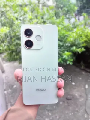 Photo - Oppo A5 Pro 128 GB Green