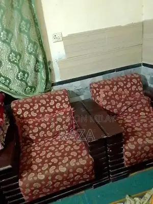 Comfortable Five Seater Thooth Wood Living Room Sofa