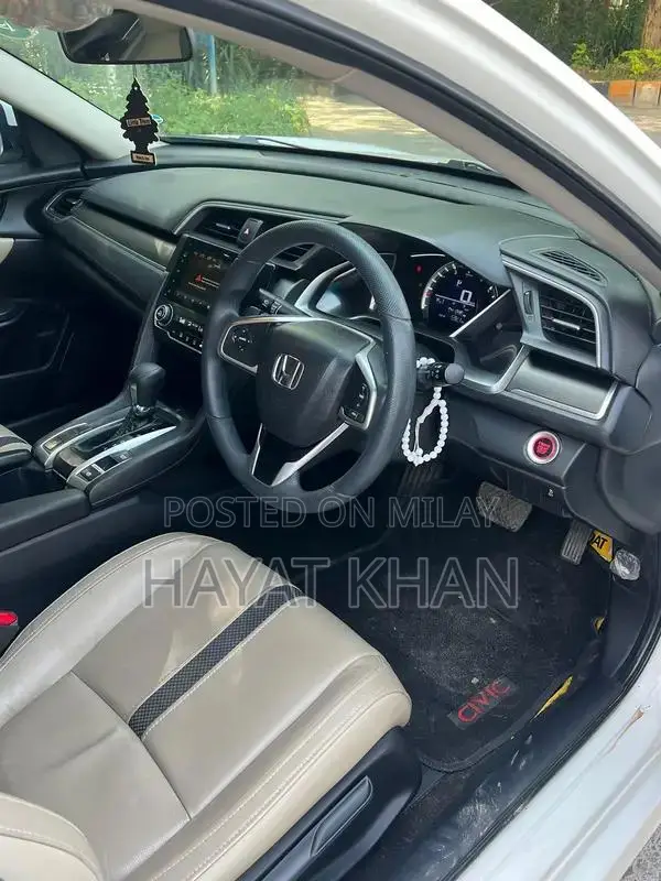 Honda Civic Oriel 2021 Sedan - Premium Compact Car