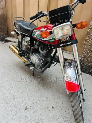 Honda 125cc Motorcycle 2022 Model with 2023 Body Shape