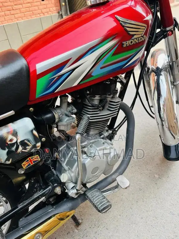 Honda 125cc Motorcycle 2022 Model with 2023 Body Shape