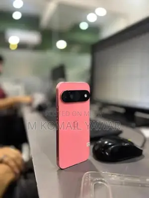 High-Performance Smartphone with 12GB RAM and 128GB Storage