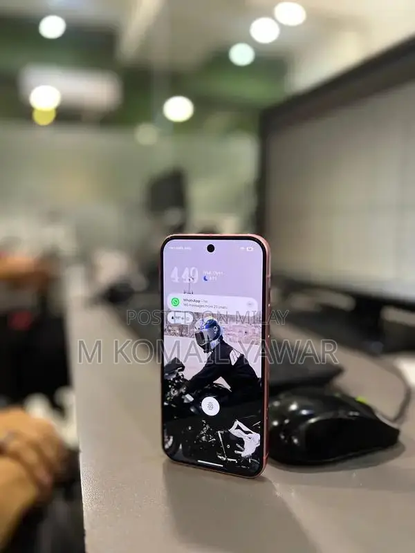 High-Performance Smartphone with 12GB RAM and 128GB Storage