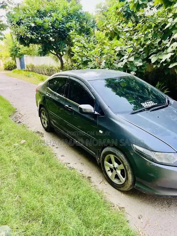 Honda City 2009 Automatic Sedan - Well Maintained