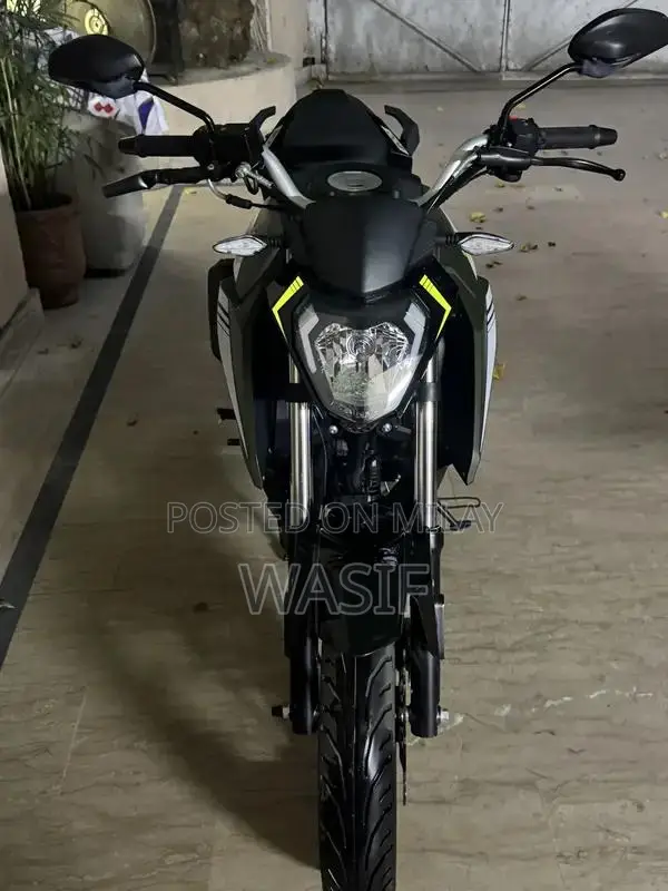 Betloo 200 Motorcycle - Low Mileage Two-Wheeler