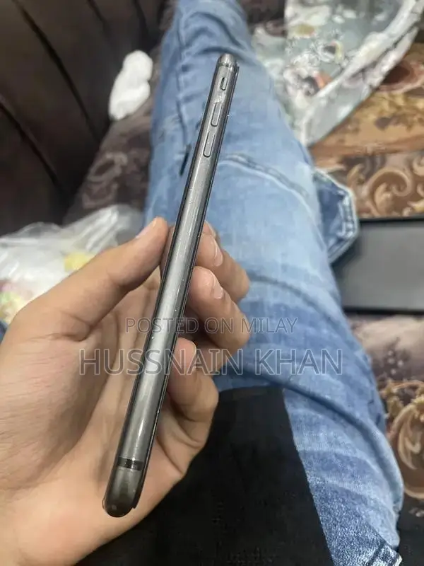 Apple iPhone 8 Plus 64GB Smartphone